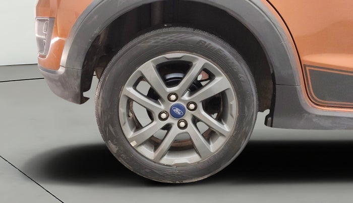 2021 Ford FREESTYLE TITANIUM 1.5 DIESEL, Diesel, Manual, 56,744 km, Right Rear Wheel