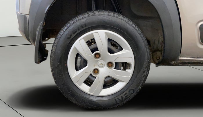 2018 Renault Kwid RXL, Petrol, Manual, 62,692 km, Right Rear Wheel