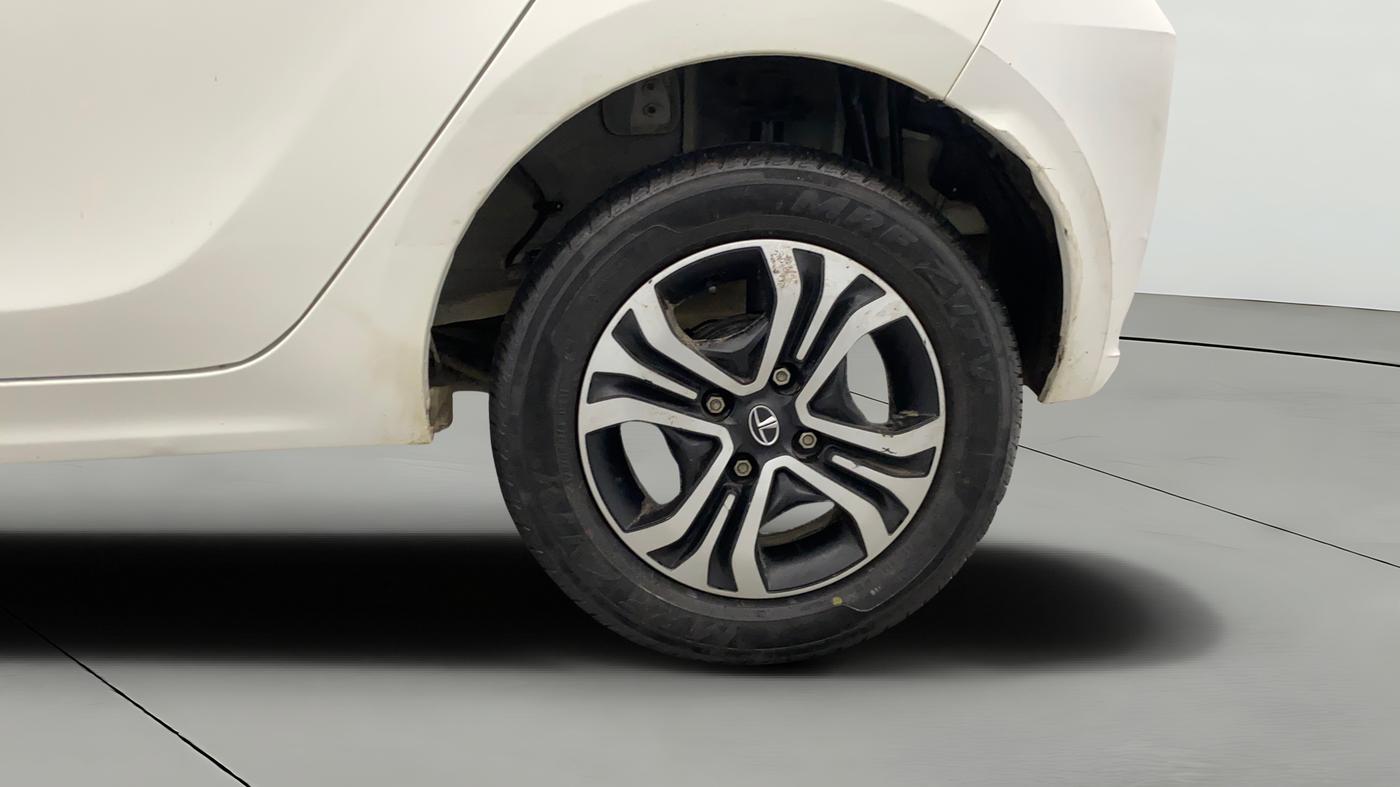 2023 Tata Tiago XT PETROL, Petrol, Manual, 25,802 km, Left Rear Wheel