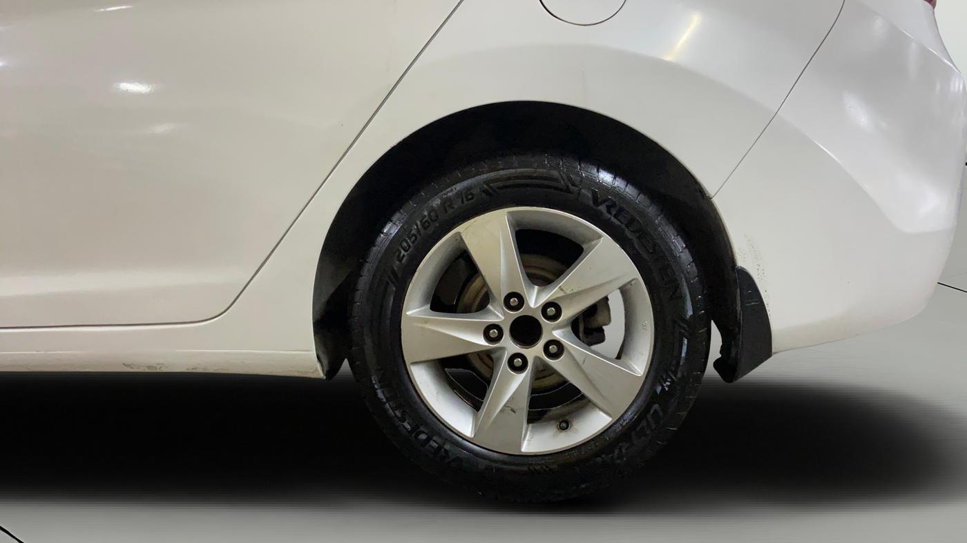 2012 Hyundai New Elantra 1.6 SX AT DIESEL, Diesel, Automatic, 87,134 km, Left Rear Wheel