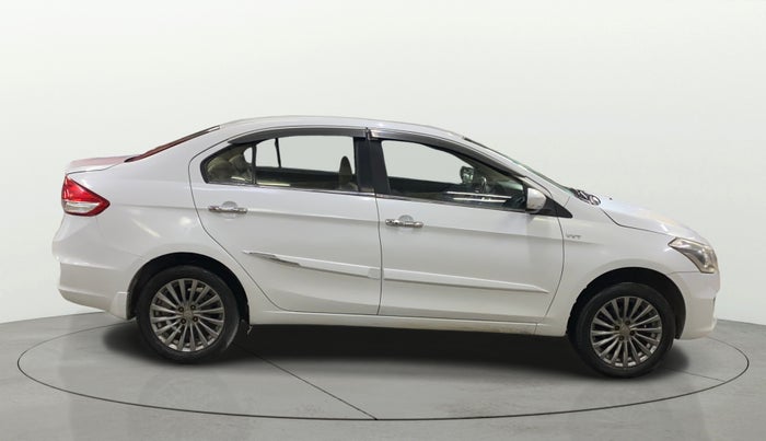 2017 Maruti Ciaz ZXI+, Petrol, Manual, 89,139 km, Right Side View