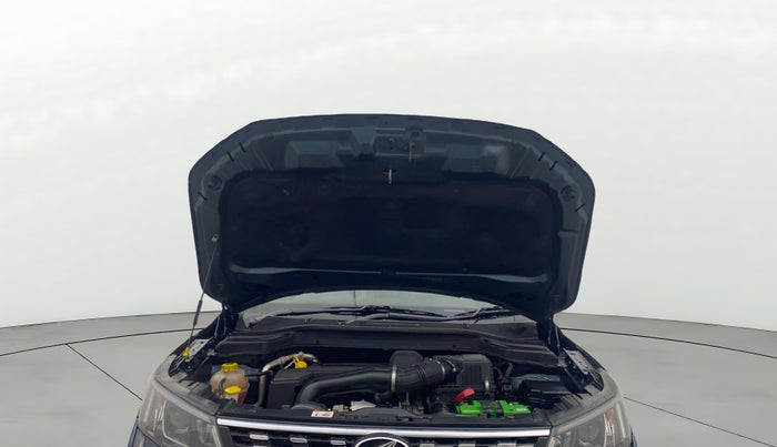 2019 Mahindra XUV300 W8 (O) 1.5 DIESEL, Diesel, Manual, 46,536 km, Open Bonet