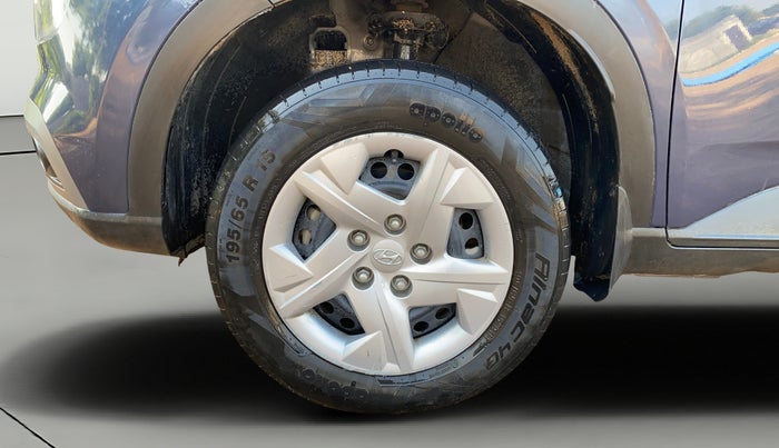 2021 Hyundai VENUE S+ 1.2, Petrol, Manual, 21,205 km, Left Front Wheel