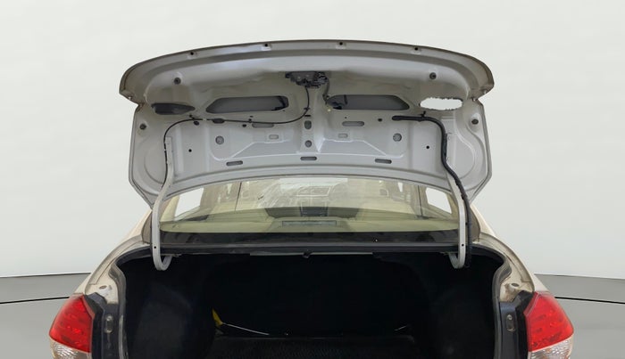 2014 Maruti Ciaz VXI, Petrol, Manual, 50,619 km, Boot Door Open