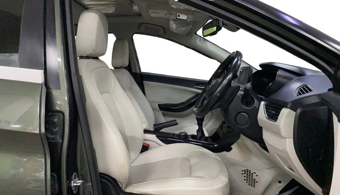 2022 Tata NEXON XZ PLUS (PREMIUM) DIESEL, Diesel, Manual, 36,761 km, Right Side Front Door Cabin