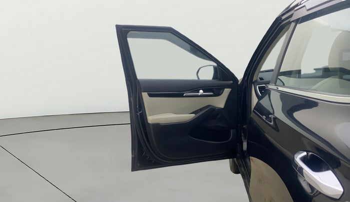 2022 KIA SELTOS HTX 1.5 PETROL, Petrol, Manual, 37,145 km, LHS Front Door