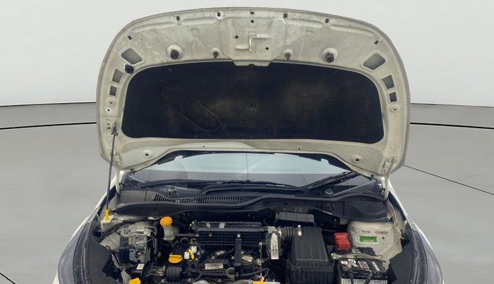 2023 Tata ALTROZ XZ + SUNROOF, Petrol, Manual, 44,407 km, Open Bonet