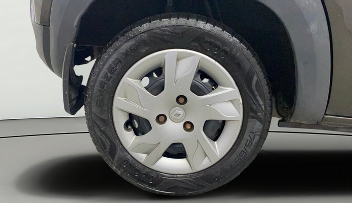 2021 Renault Kwid RXT 1.0 (O), Petrol, Manual, 59,337 km, Right Rear Wheel