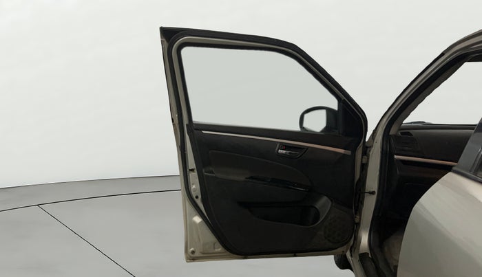 2016 Maruti Swift VXI, Petrol, Manual, 39,629 km, LHS Front Door