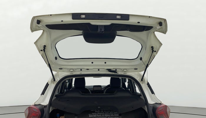 2023 Tata PUNCH ADVENTURE MT, CNG, Manual, 80,449 km, Boot Door Open