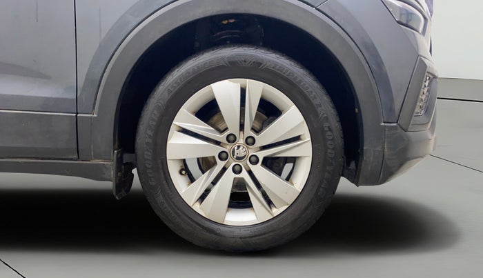 2021 Skoda KUSHAQ AMBITION 1.0L TSI AT, Petrol, Automatic, 32,052 km, Right Front Wheel