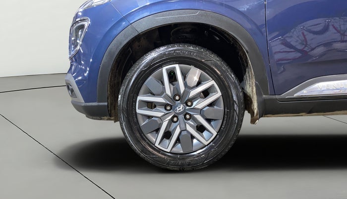 2021 Hyundai VENUE SX 1.0 TURBO, Petrol, Manual, 35,395 km, Left Front Wheel