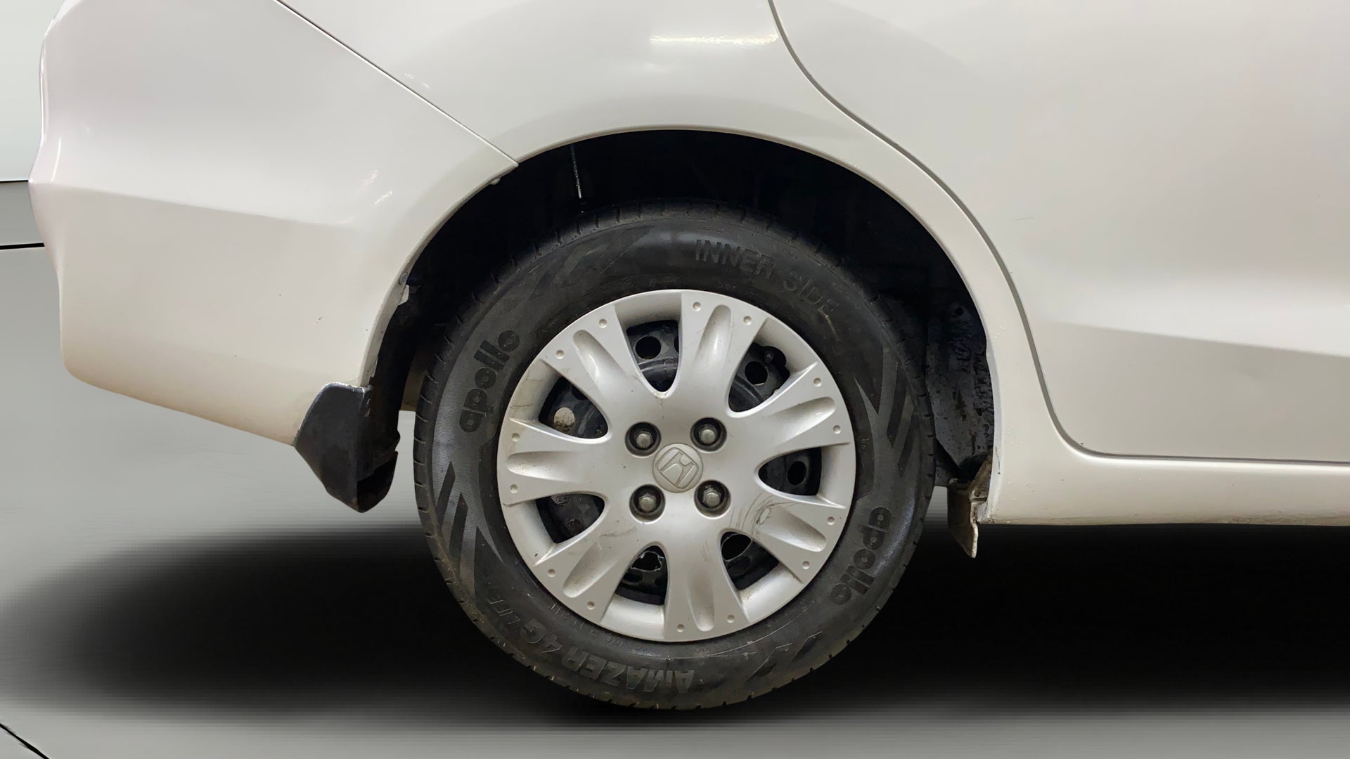 camera-Right-Rear-Wheel