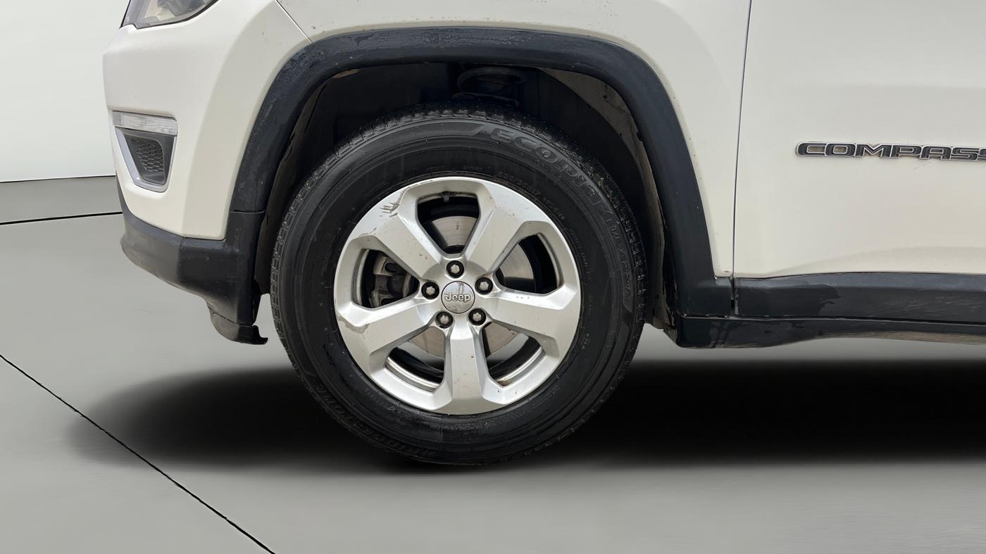 2017 Jeep Compass LIMITED 1.4 PETROL AT, Petrol, Automatic, 61,094 km, Left Front Wheel
