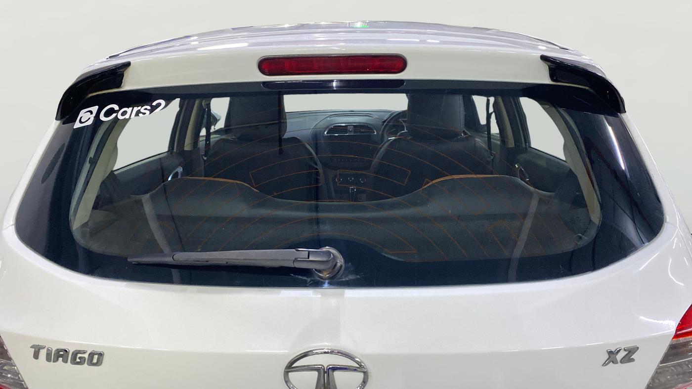 2016 Tata Tiago XZ PETROL, Petrol, Manual, 68,382 km, Rear Windshield