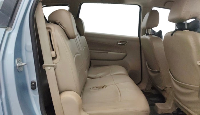 2014 Maruti Ertiga ZXI, CNG, Manual, 47,925 km, Right Side Rear Door Cabin