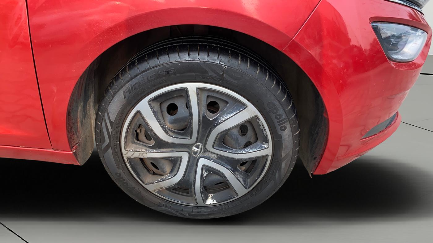 2020 Tata ALTROZ XT PETROL, Petrol, Manual, 82,279 km, Right Front Wheel