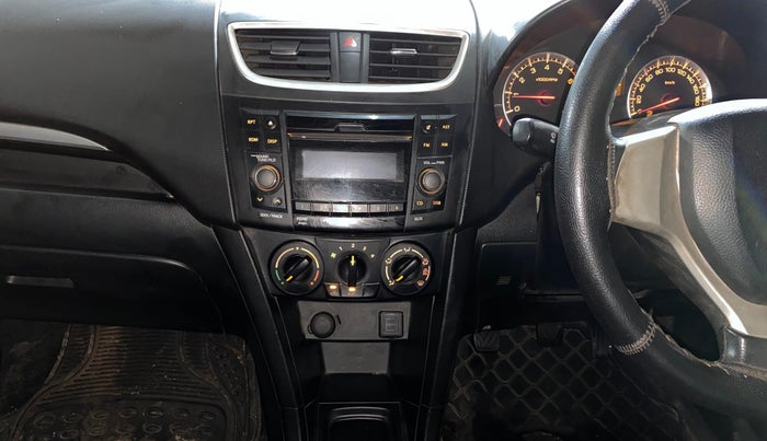 2016 Maruti Swift VXI, Petrol, Manual, 38,127 km, Air Conditioner
