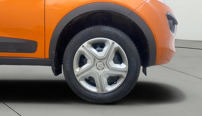 2019 Tata NEXON XE PETROL, Petrol, Manual, 30,670 km, Right Front Wheel
