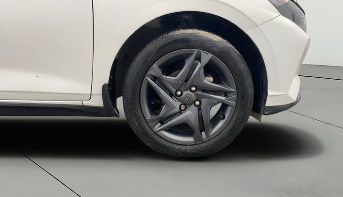 2021 Hyundai NEW I20 SPORTZ 1.2 AT, Petrol, Automatic, 47,060 km, Right Front Wheel