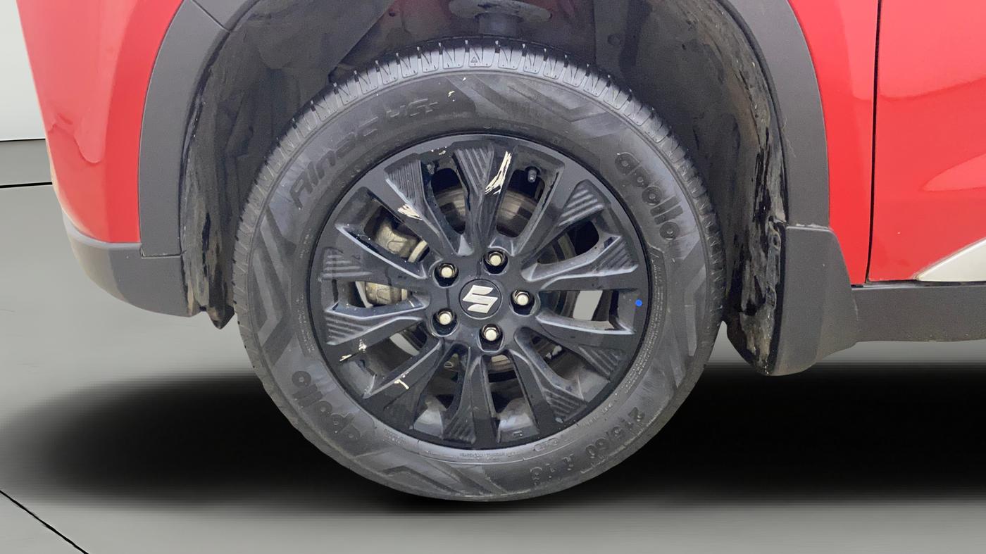 2022 Maruti BREZZA ZXI, Petrol, Manual, 26,789 km, Left Front Wheel