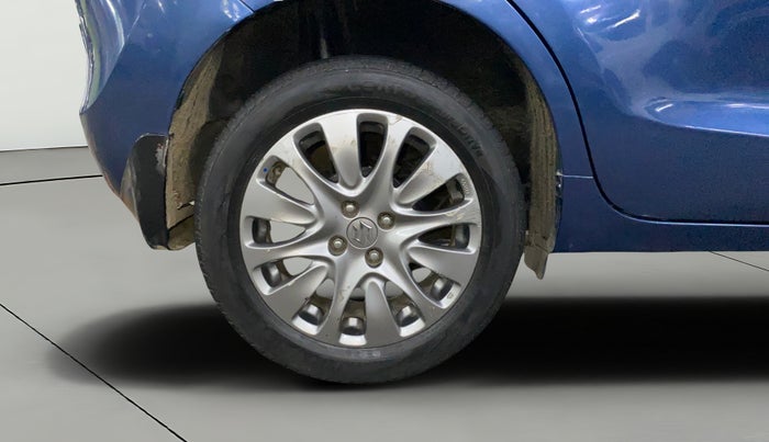 2017 Maruti Baleno ALPHA PETROL 1.2, Petrol, Manual, 87,800 km, Right Rear Wheel