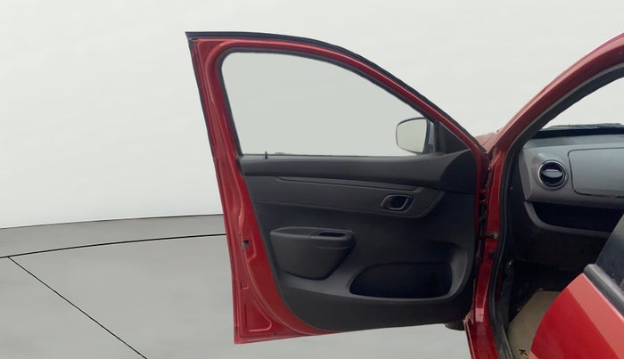 2017 Renault Kwid 1.0 RXT 02 Anniversary Edition, Petrol, Manual, 16,853 km, LHS Front Door