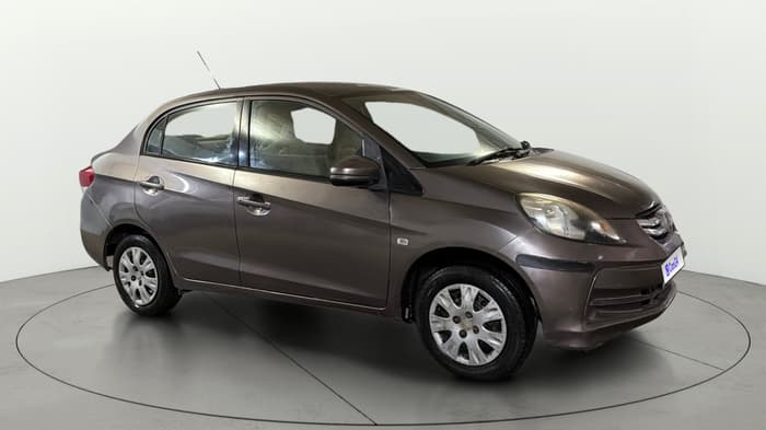2015 Honda Amaze 1.2L I-VTEC S, Petrol, Manual, 52,179 km, Right Front Diagonal