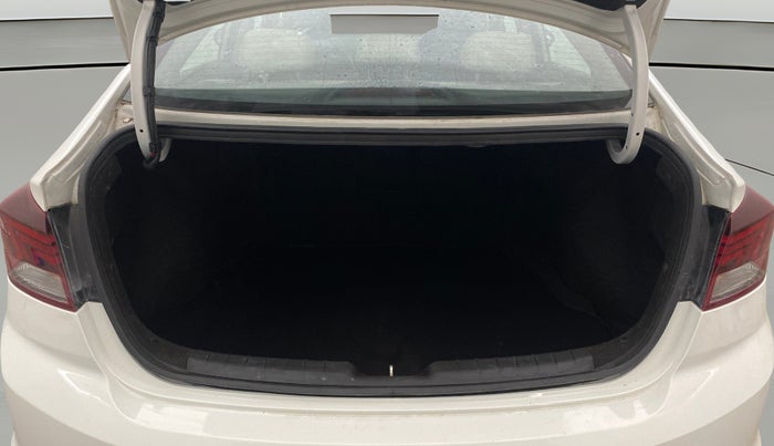 2020 Hyundai New Elantra 2.0 SX(O) AT PETROL, Petrol, Automatic, 50,981 km, Boot Open Zoomed View