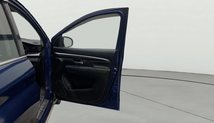 2020 Maruti XL6 ALPHA MT, Petrol, Manual, 1,39,988 km, RHS Front Door