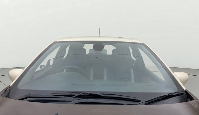 2017 Renault Captur RXT PETROL DUAL TONE, Petrol, Manual, 53,644 km, Front Windshield