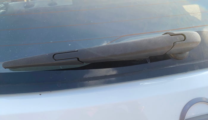 2021 Nissan MAGNITE XE, Petrol, Manual, 14,132 km, Rear Wiper