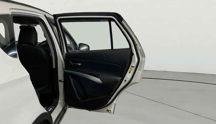 2022 Maruti S Cross ZETA 1.5, Petrol, Manual, 25,620 km, RHS Rear Door