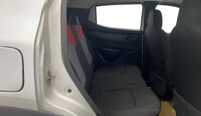 2018 Renault Kwid RXT 1.0, Petrol, Manual, 53,979 km, Right Side Rear Door Cabin