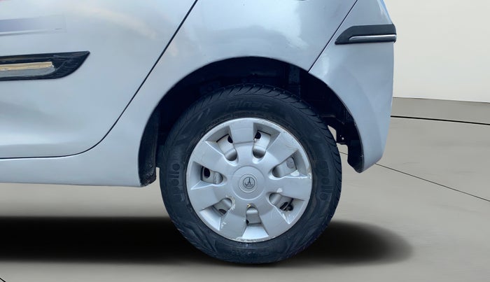 2017 Hyundai Eon ERA +, Petrol, Manual, 14,932 km, Left Rear Wheel