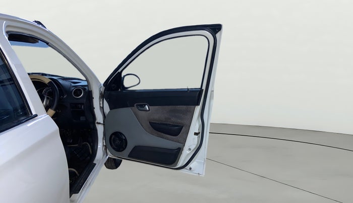 2017 Maruti Alto 800 LXI, CNG, Manual, 93,121 km, RHS Front Door