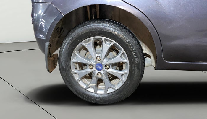 2014 Ford Figo TITANIUM 1.4 DIESEL, Diesel, Manual, 83,885 km, Right Rear Wheel