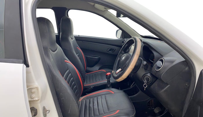 2017 Renault Kwid 1.0 RXT 02 Anniversary Edition, Petrol, Manual, 37,810 km, Right Side Front Door Cabin