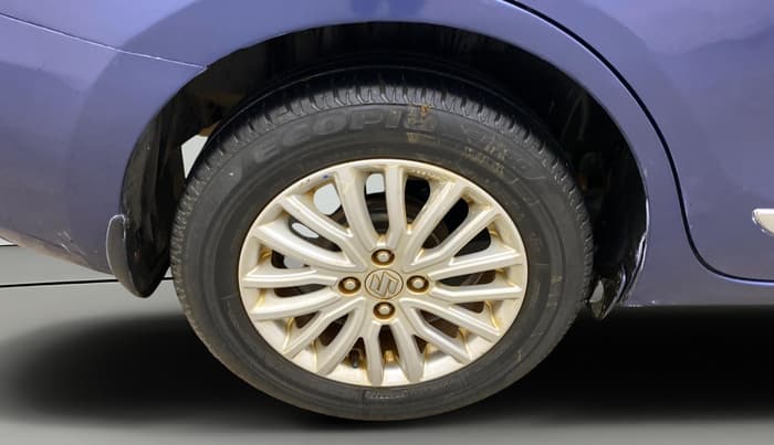 2018 Maruti Dzire ZXI, Petrol, Manual, 60,468 km, Right Rear Wheel