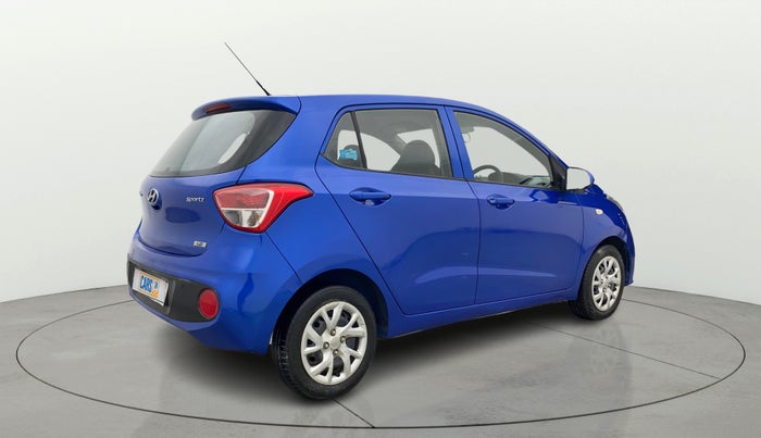 2017 Hyundai Grand i10 SPORTZ 1.2 KAPPA VTVT, Petrol, Manual, 42,010 km, Right Back Diagonal