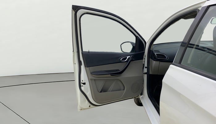 2019 Tata Tiago XZ DIESEL, Diesel, Manual, 61,791 km, LHS Front Door