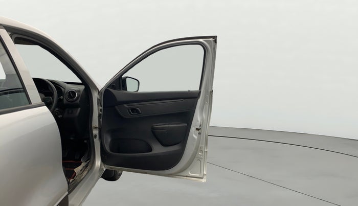 2020 Renault Kwid RXL, Petrol, Manual, 16,521 km, RHS Front Door