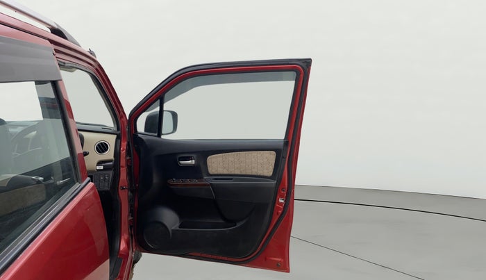 2018 Maruti Wagon R 1.0 VXI AMT, Petrol, Automatic, 52,248 km, RHS Front Door