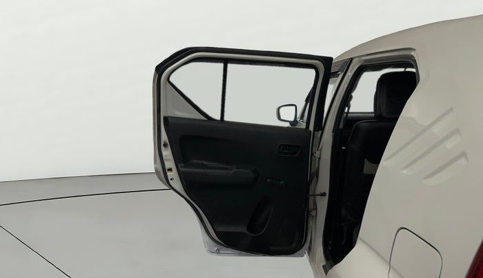 2017 Maruti IGNIS SIGMA 1.2, CNG, Manual, 43,069 km, LHS Rear Door