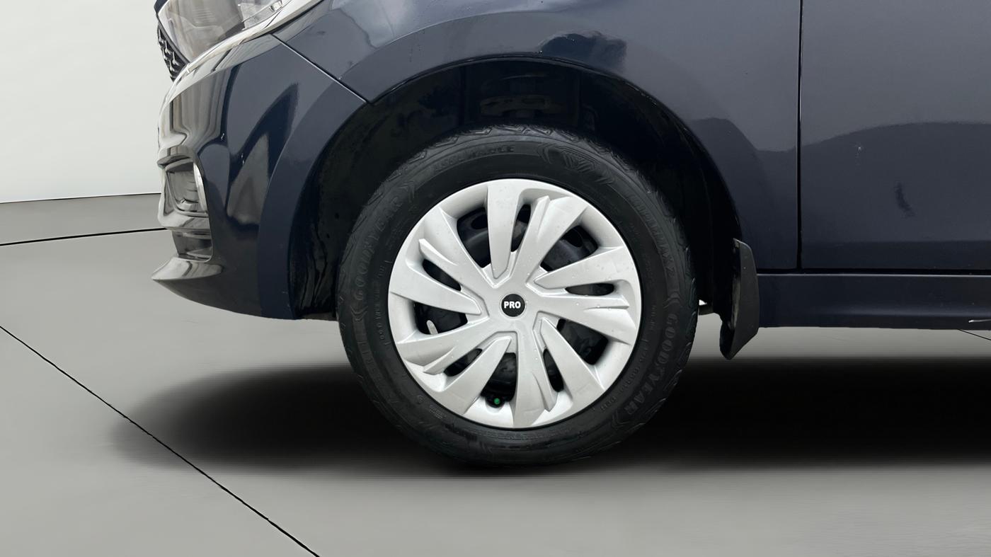 2022 Tata TIGOR XZ CNG, CNG, Manual, 65,101 km, Left Front Wheel