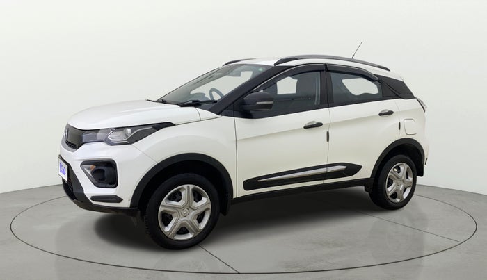 2022 Tata NEXON XM PETROL, Petrol, Manual, 56,901 km, Left Front Diagonal
