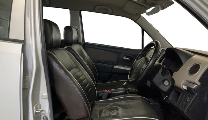 2014 Maruti Wagon R 1.0 LXI, Petrol, Manual, 93,143 km, Right Side Front Door Cabin