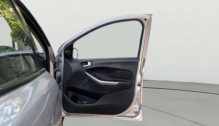 2016 Ford New Figo TREND 1.2 PETROL, Petrol, Manual, 57,248 km, RHS Front Door