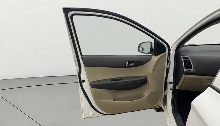 2014 Hyundai i20 ASTA 1.2, Petrol, Manual, 36,268 km, LHS Front Door