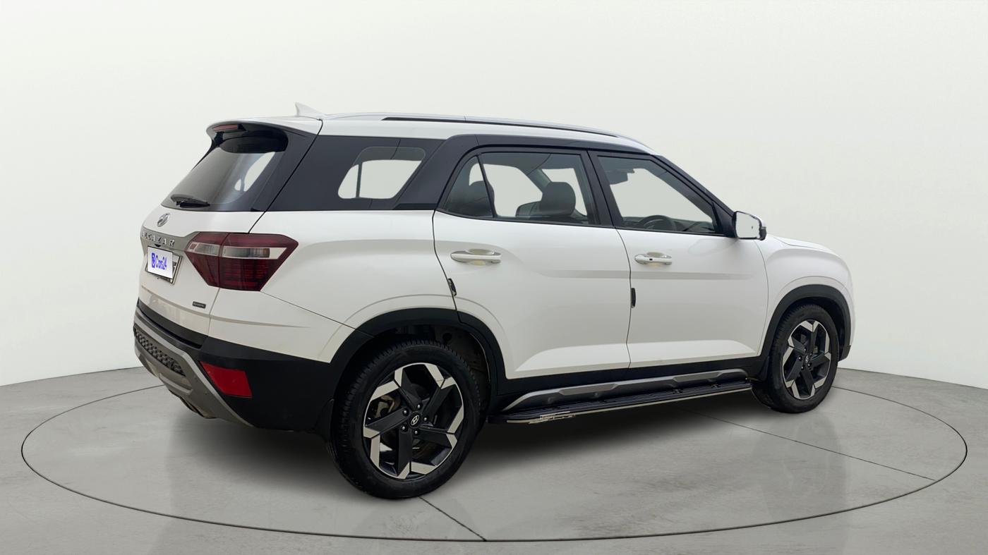 2021 Hyundai ALCAZAR 1.5 SIGNATURE MT 6STR, Diesel, Manual, 1,39,078 km, Right Back Diagonal